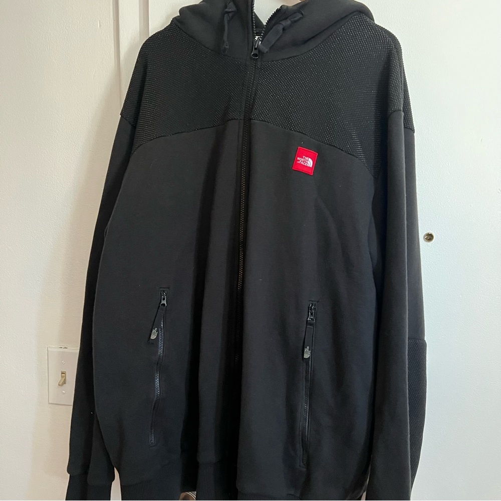 MENS HEAVY NORTH FACE HOODIE